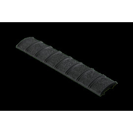 MAG012-BLK Покрышка на планку чернаяPicatinny 1913 Magpul XT